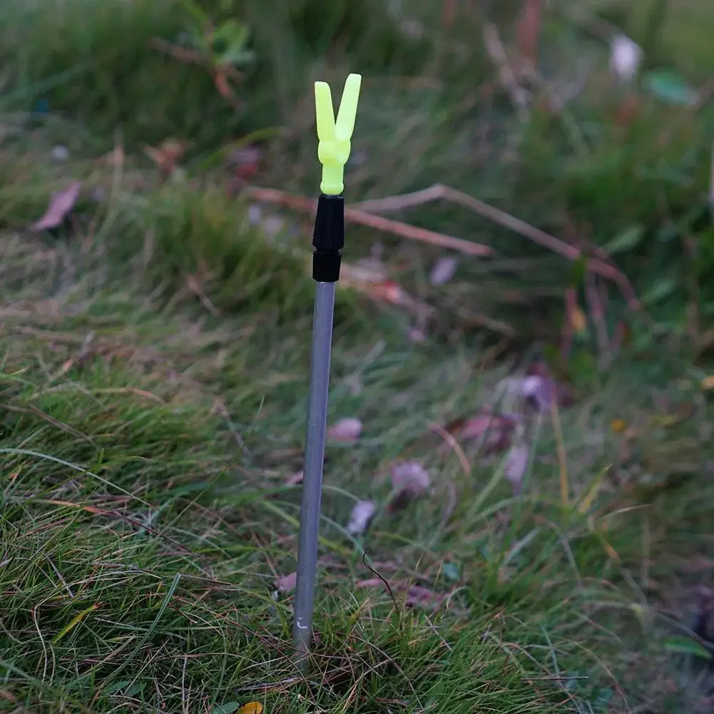 Retractable Fishing Rod Stand