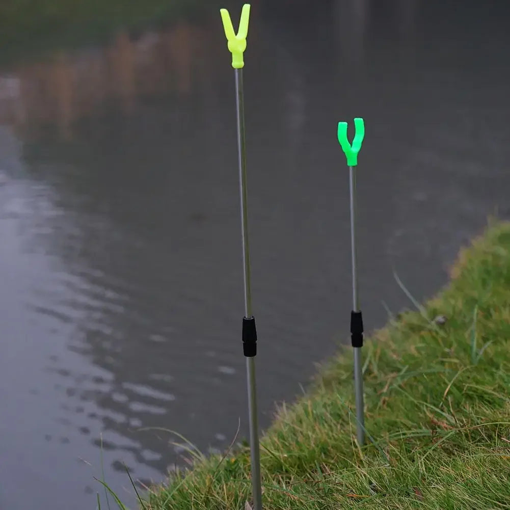 Retractable Fishing Rod Stand