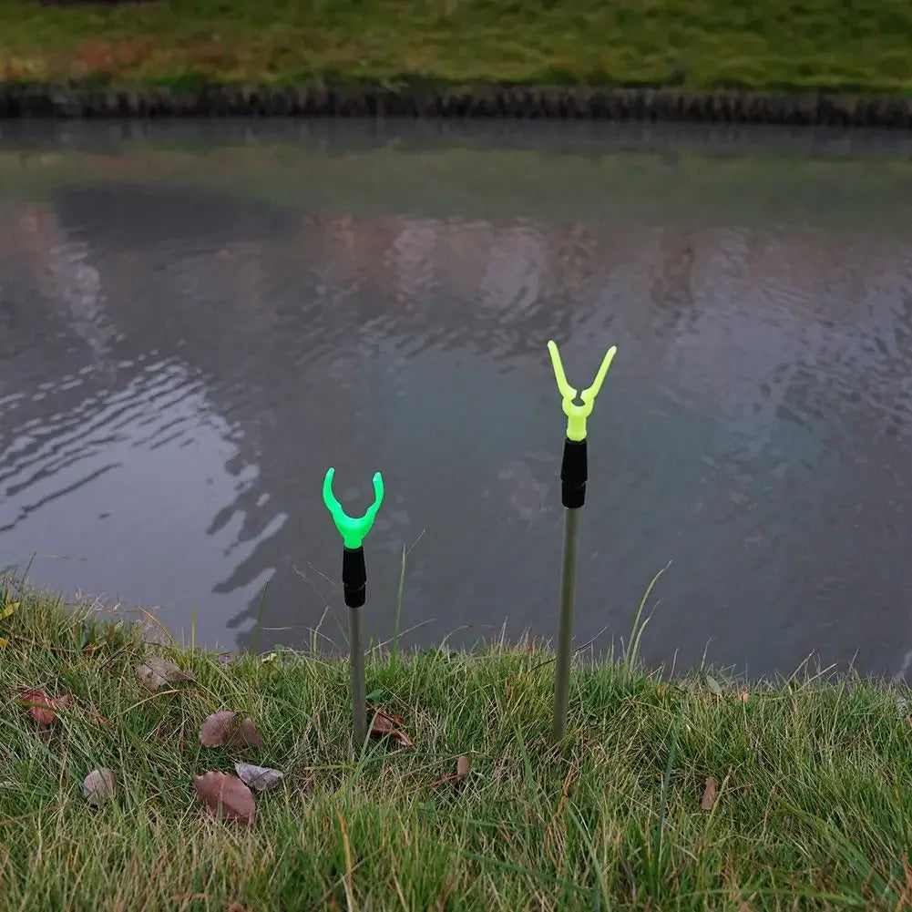 Retractable Fishing Rod Stand