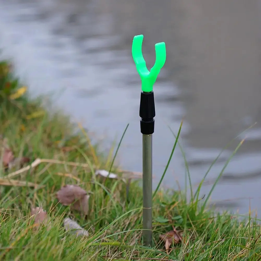 Retractable Fishing Rod Stand